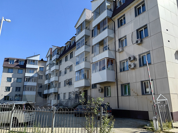 Купить 1 комнатную квартиру площадью 51.8 кв.м за 8000000 рублей